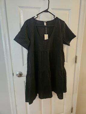 A new day Black Short Sleeve Womens Tiered Dress